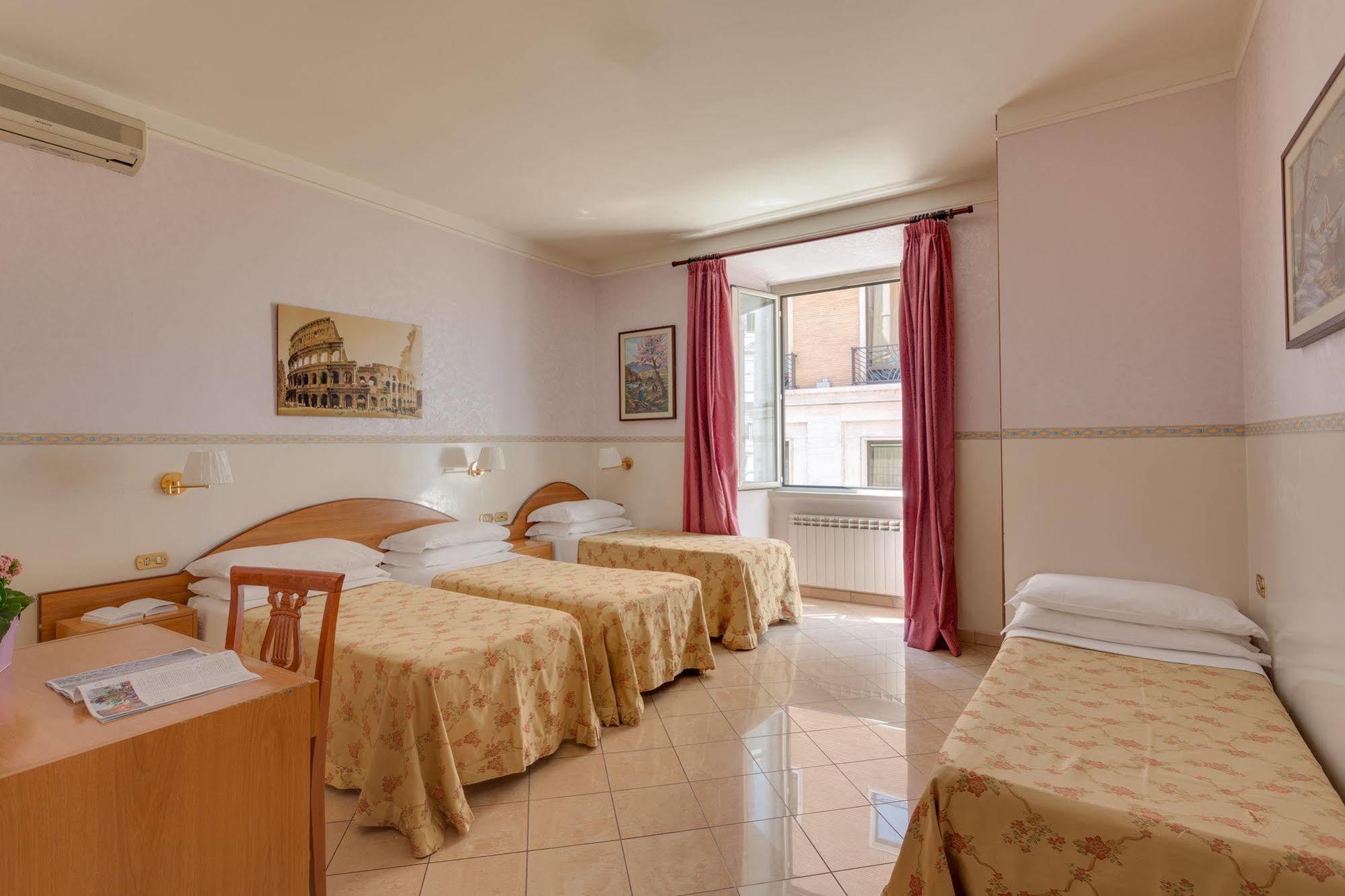 Hotel Resi Rzym Zewnętrze zdjęcie
